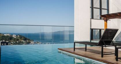 MHFBs EdifĂcio Moderno piscina vista mar