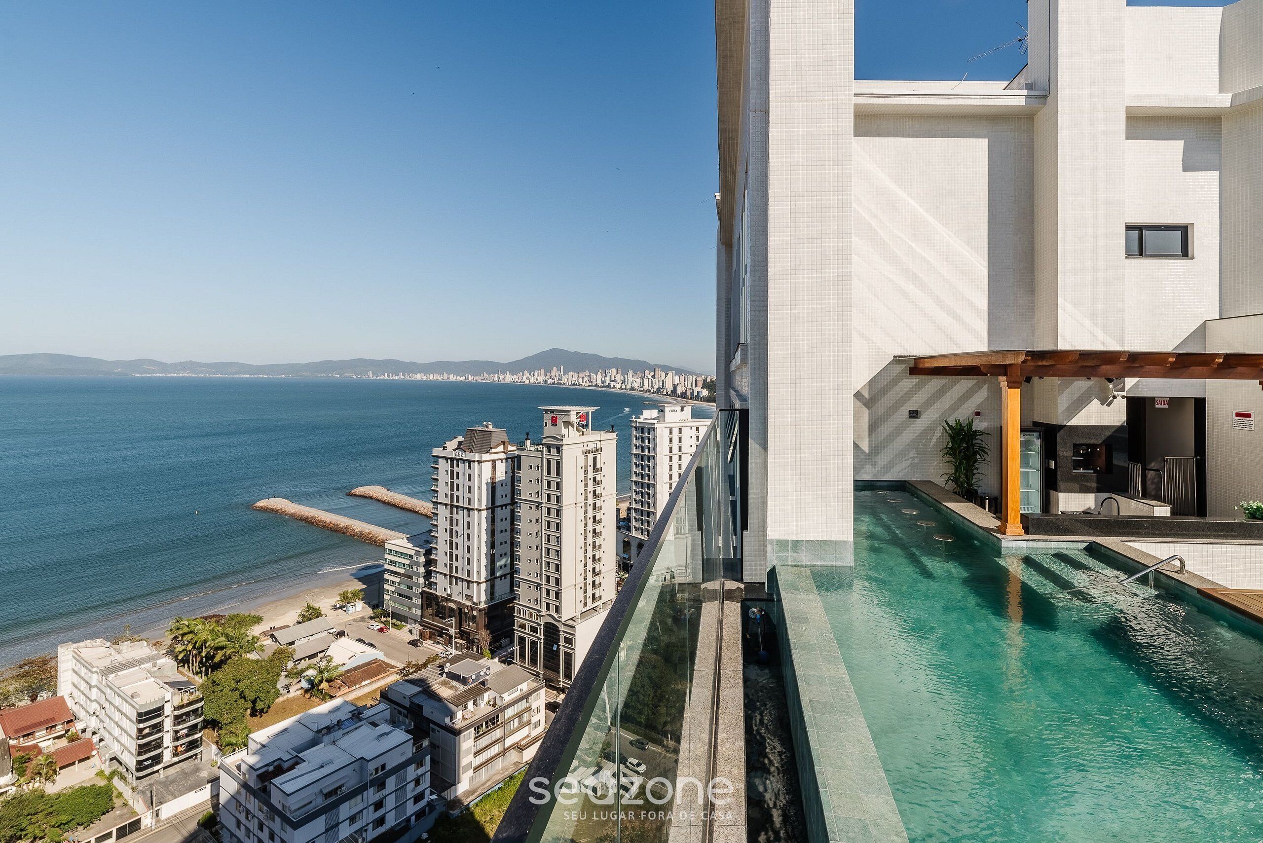 Piscina externa