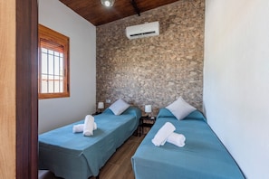 3 soverom, strykejern/-brett, wi-fi (inkludert) og sengetøy