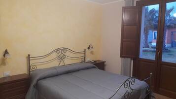 2 bedrooms, WiFi, wheelchair access