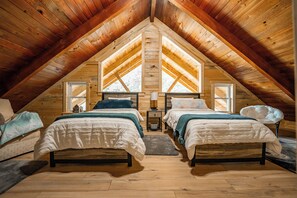 3 bedrooms, WiFi, bed sheets