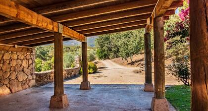 Country House 'Amaltea' with Mountain View, Wi-Fi and Air Conditioning