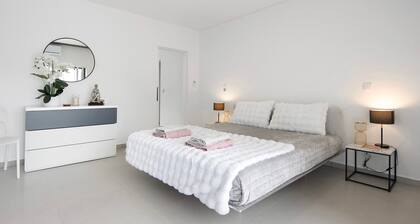 Maison de vacances 'Bella Casa' avec vue sur montagne, piscine et climatisation