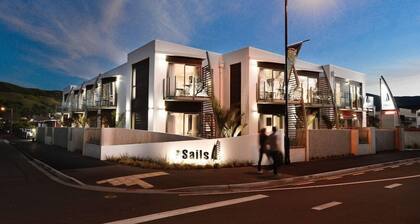 The Sails Nelson