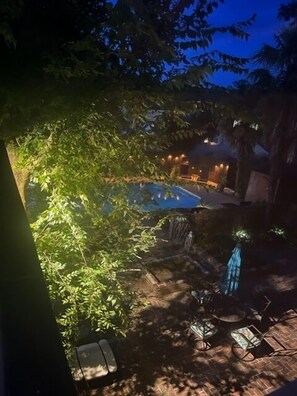 Pool - The LaPan Suite, Jenny's Downtown Hideaway Bed and Breakfast-The LaPan Suite (Laurel)