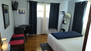 3 dormitorios, tabla de planchar con plancha, wifi gratis y ropa de cama