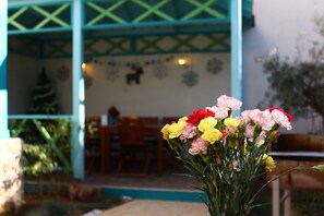 Outdoor dining - Delight Deluxe Apartments (Antalya)