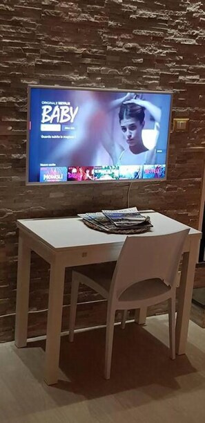 Interior - L'etoile, Entire apartment near the station (La Spezia)