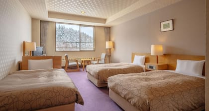 Taisetsuzan Shirogane Kanko Hotel