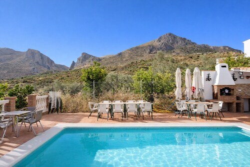 MalagaSuite Villa Rural Alcaucín