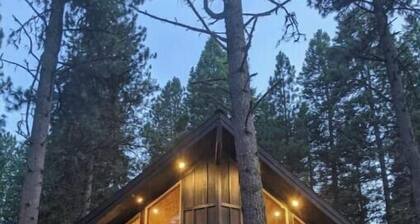 Spacious Wooded Getaway Cabin near McCall