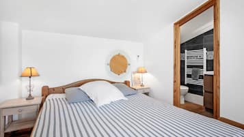 3 bedrooms, free WiFi, bed sheets