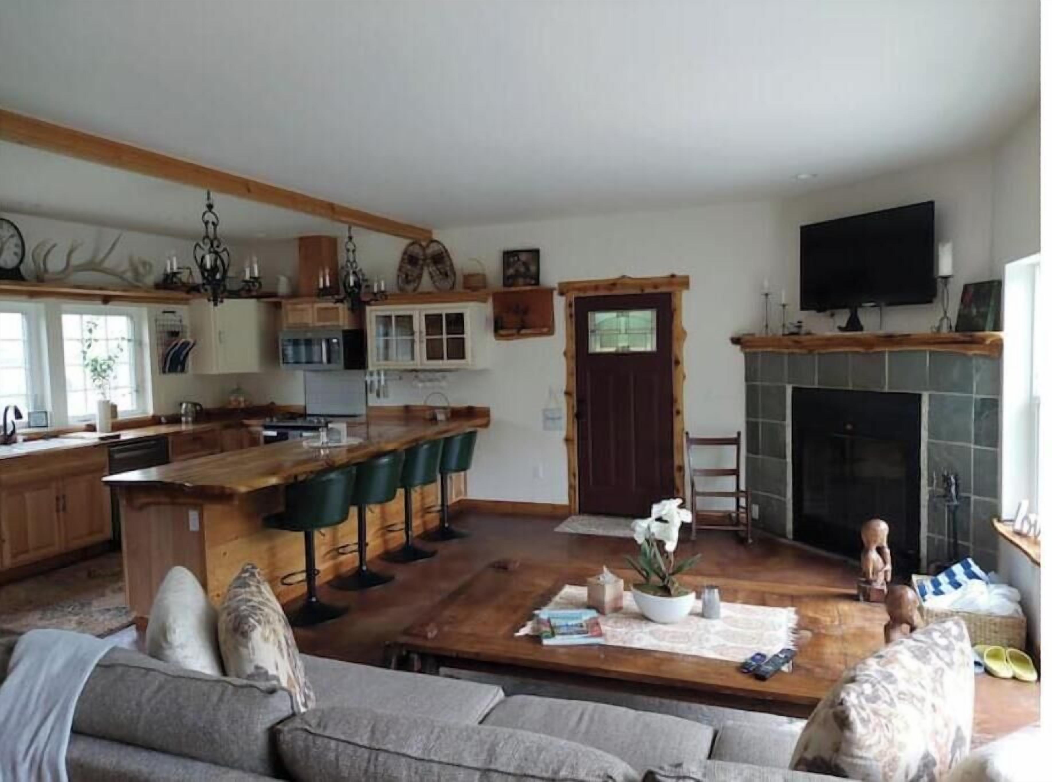 スマートテレビ、暖炉