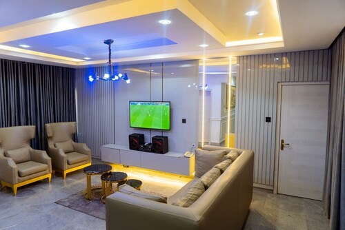 BT Luxury Apartments