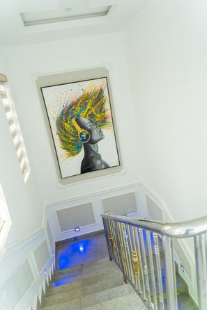 Handrails in stairways