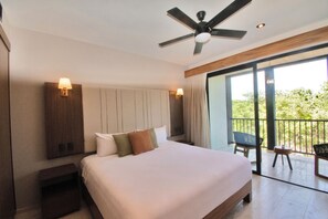 Premium bedding, iron/ironing board, free WiFi, bed sheets - Hacienda Tuk by The Spot Rentals (Tulum)