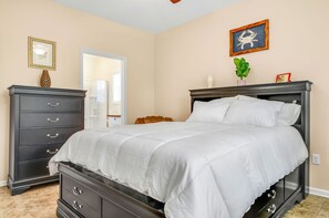 3 bedrooms, travel cot, free WiFi, bed sheets