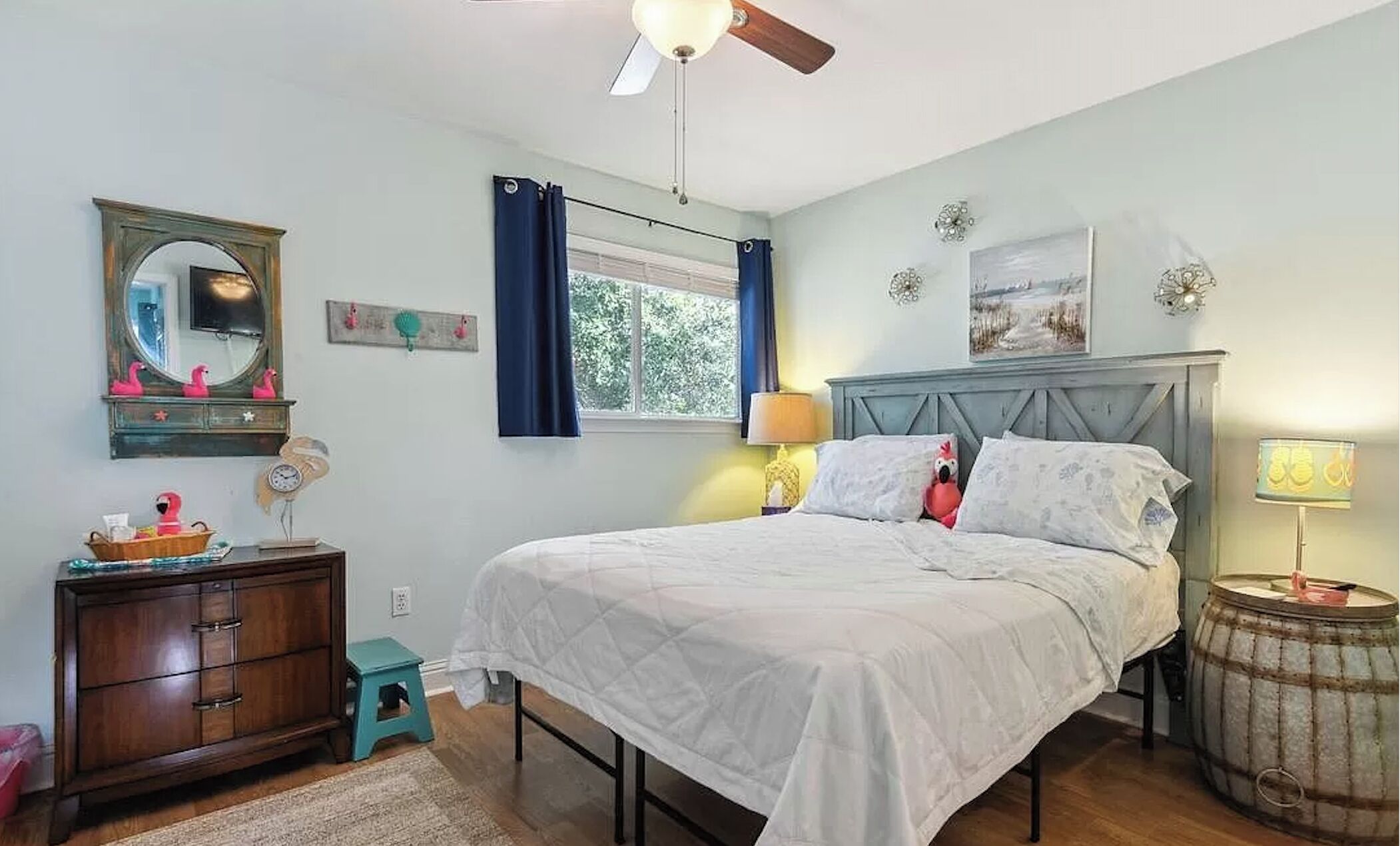 2 室のベッドルーム、アイロン / アイロン台、WiFi、ベッドシーツ