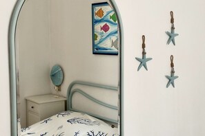 2 bedrooms, bed sheets - M405 - Marcelli, comfortable three-room apartment with garden (Marcelli)