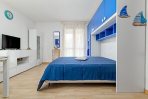 1 Schlafzimmer, Bügeleisen/Bügelbrett, Bettwäsche