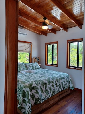 1 chambre, bureau, fer et planche à repasser, Wi-Fi gratuit