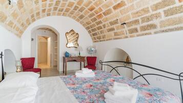 2 camere, ferro/asse da stiro, Wi-Fi gratuito, lenzuola