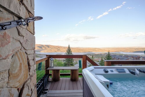 Ski in Ski Out w/ Private Sauna! Deer Crest 10507 - Luxury Smart Home with Spa Amenities & Views