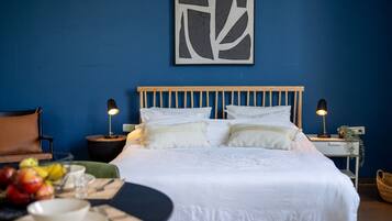 1 bedroom, iron/ironing board, free WiFi