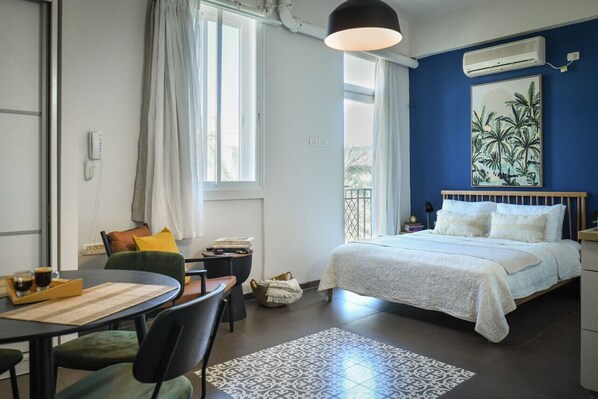 1 bedroom, iron/ironing board, free WiFi