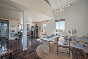 Dining - CloudDrift Villa - Romantic MountainTop Getaway with Spa, Sauna and Amazing View (Brewster)