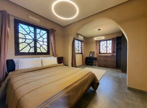 3 habitaciones, wifi y ropa de cama 