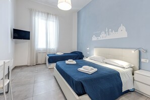2 bedrooms, iron/ironing board, free WiFi, bed sheets - Apartment 'A Casa Di Sara 2 Zona Fortezza' with Private Terrace, Wi-Fi and Air Conditioning (Firenze)