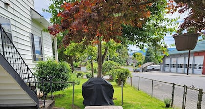 Comfy 2-bedroom apartment in Charming Cathlamet