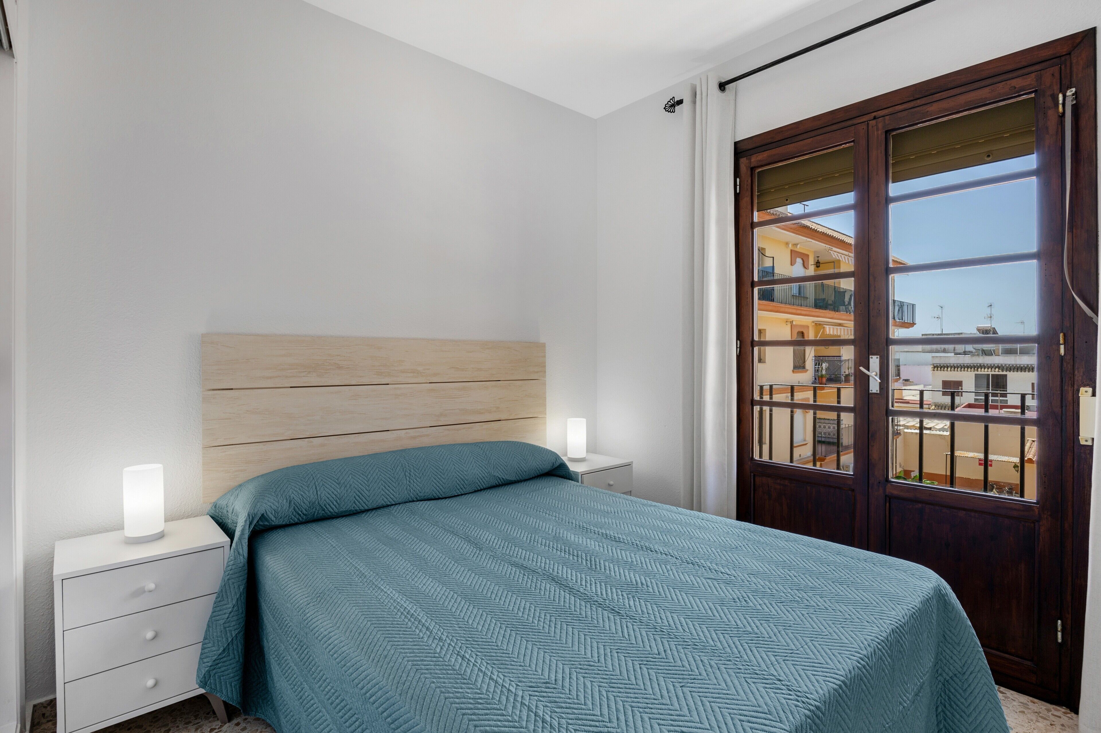 3 makuuhuonetta, ilmainen Wi-Fi, vuodevaatteet