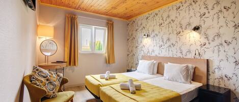 1 quarto, Wi-Fi de cortesia, roupa de cama