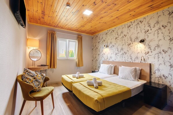 1 bedroom, free WiFi, bed sheets