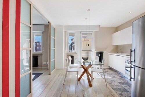 Appartement 'Surville' avec vue sur montagne et balcon