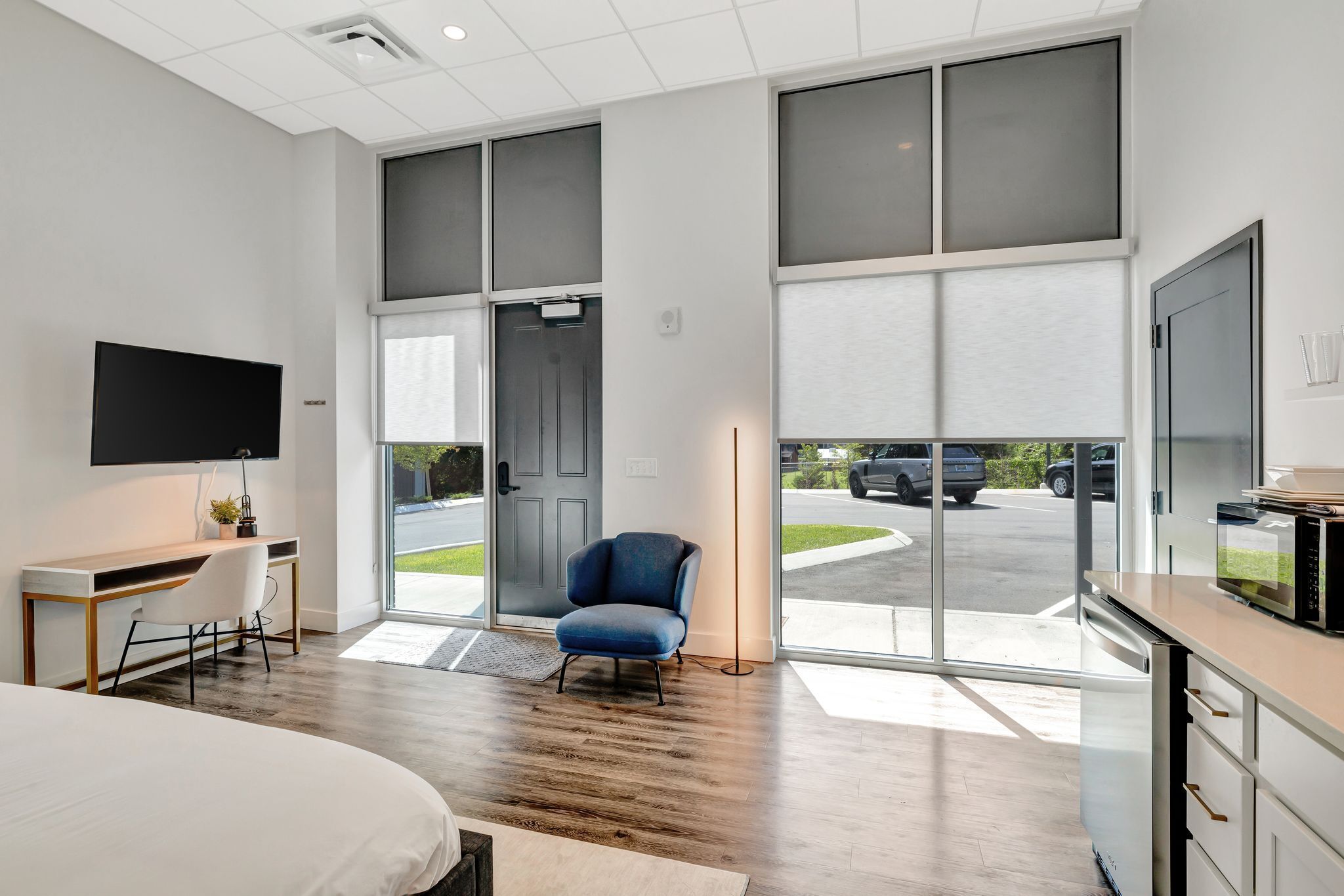 Fer et planche à repasser, Wi-Fi gratuit, draps fournis