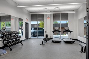 Fitness facility - Home Run Hideaway: Brand New One Bedroom in Nashville (Nashville)