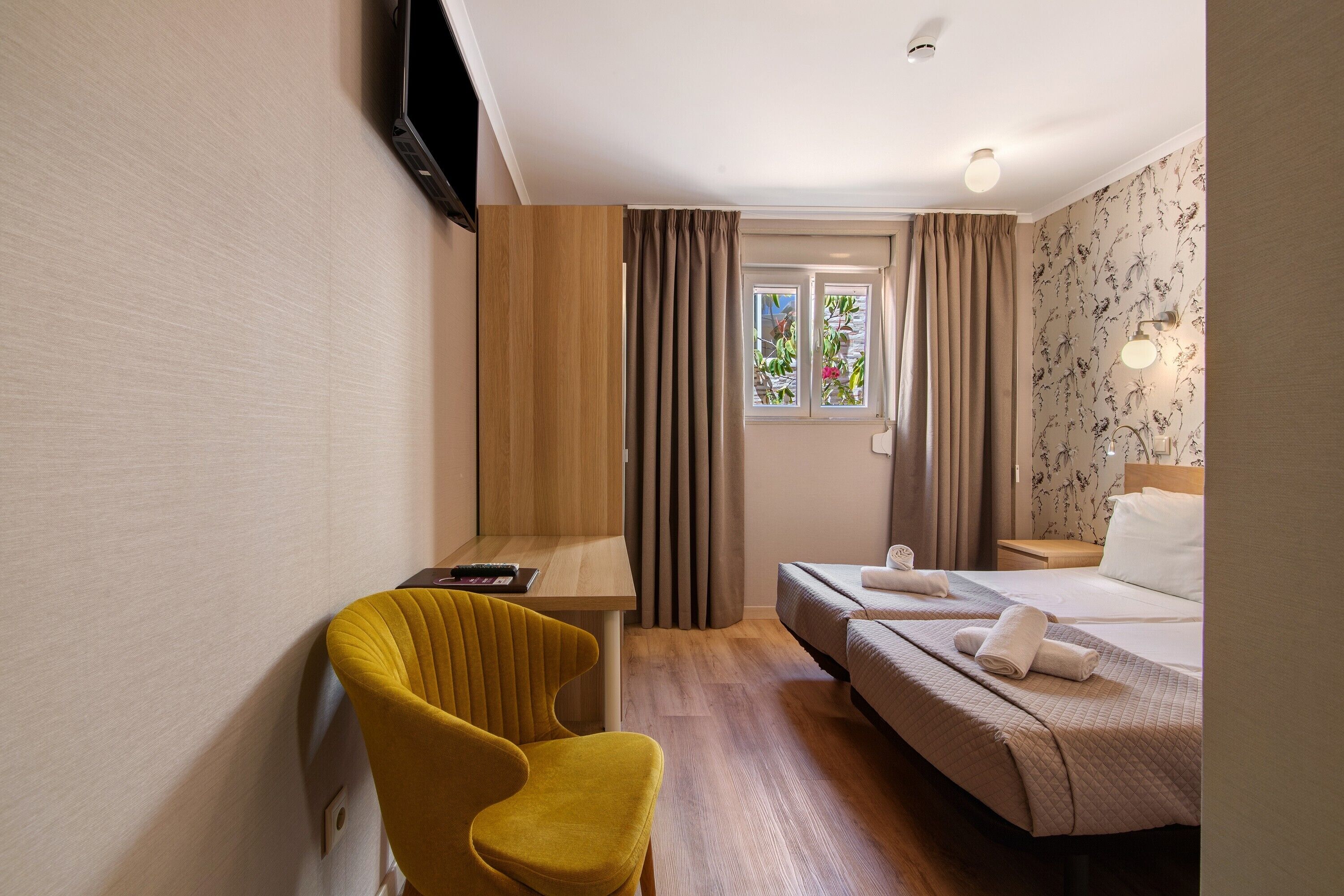 1 bedroom, WiFi (free), bed sheets