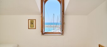 Maison de vacances 'Villa Liberty Rosa' avec vue sur la mer, Wi-Fi et climatisation