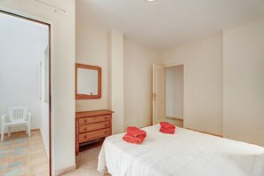 2 makuuhuonetta, ilmainen Wi-Fi, vuodevaatteet