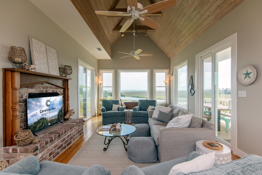 Tequila Sunset:amazing Dog Friendly Home;ocean Views/private Dock; Minutes To Beach;elevator/wifi - Edisto Island