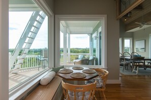 Interior - Tequila Sunset:Amazing Dog Friendly Home;Ocean Views/Private Dock; Minutes to Beach;Elevator/WiFi (Edisto Island)
