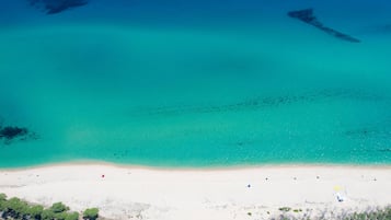Playa en los alrededores