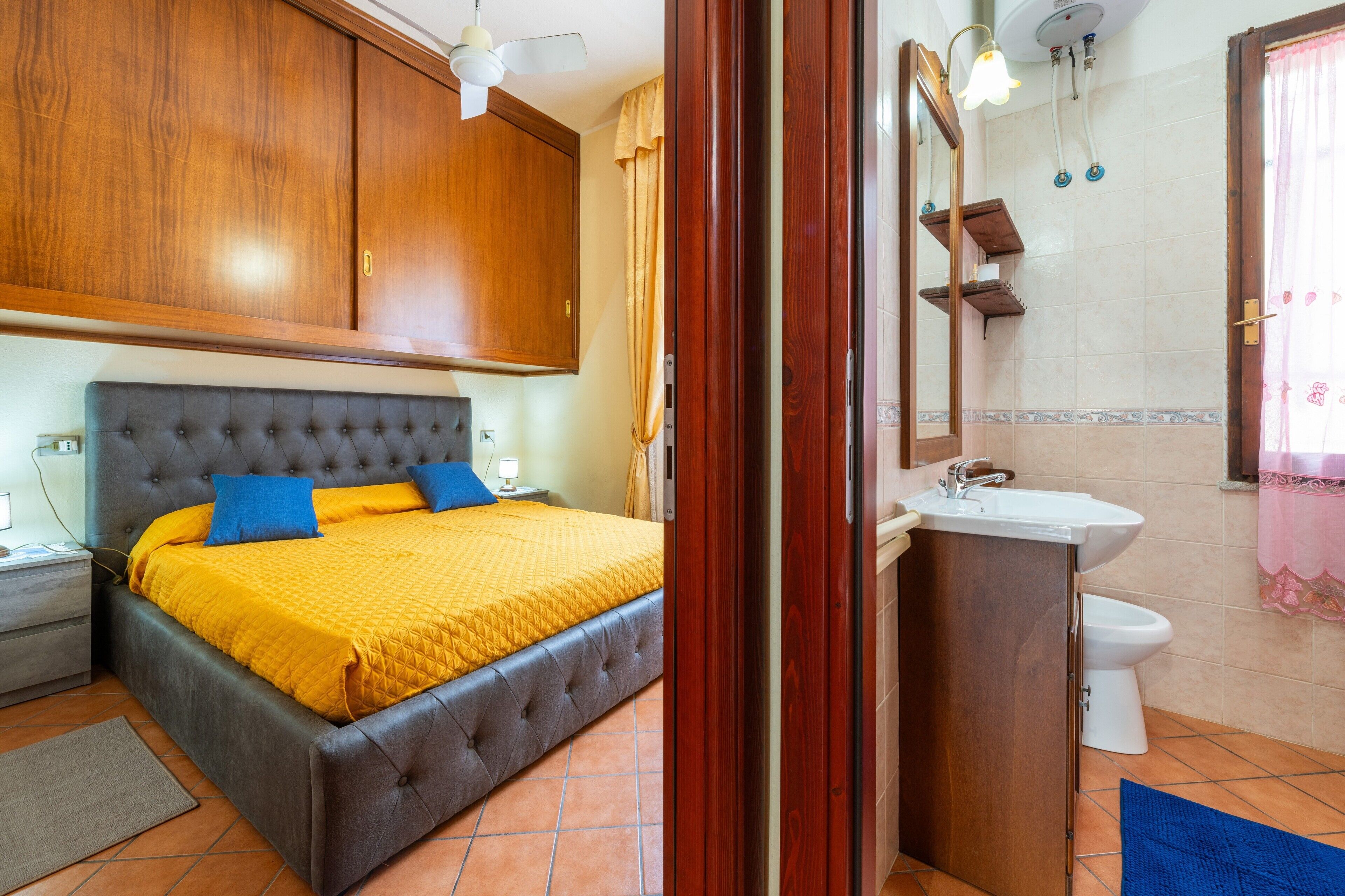 1 habitación y ropa de cama 