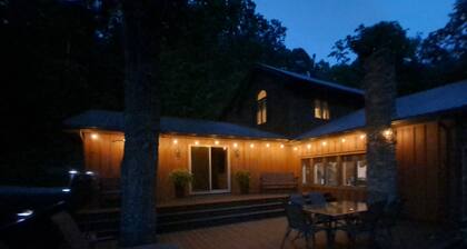 Whispering pines Lodge
