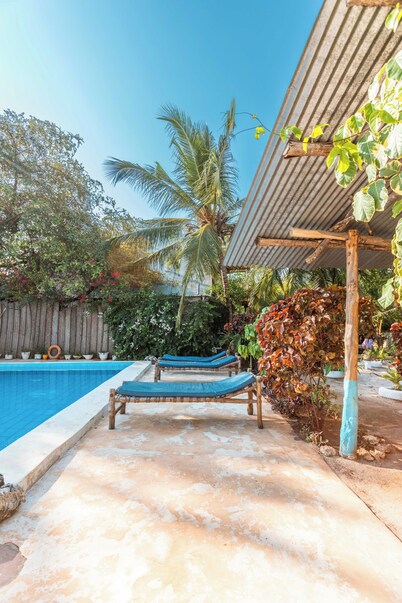 Ayana’s Villa – Your Cozy 5-Bedroom Retreat in Paje, Zanzibar