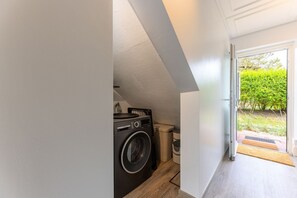 Unclassified image, 2 of 29, button - Isola, Wenningstedt-Braderup (Sylt), Germany (Wenningstedt-Braderup (Sylt))