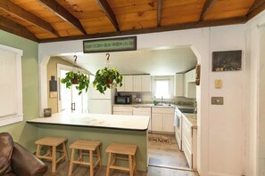 Private kitchen - Quaint Cobbetts Pond Cottage with Pond Views (Windham)